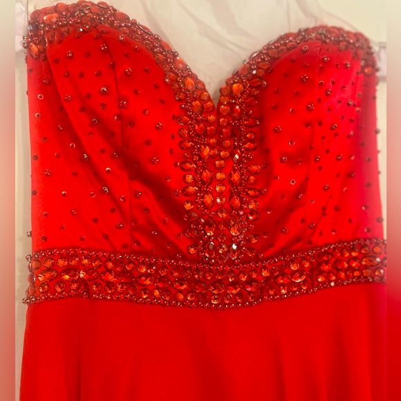 Neiman Marcus Dresses & Skirts - Authentic Sherri Hill #32071 Floor Length Prom Dress